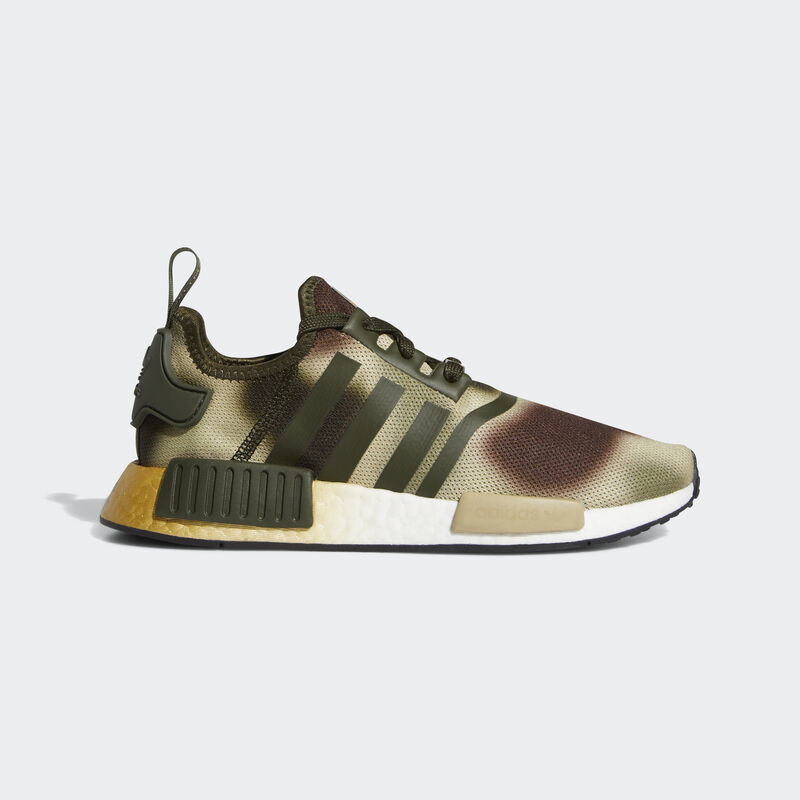 Adidas nmd r1 star hot sale wars